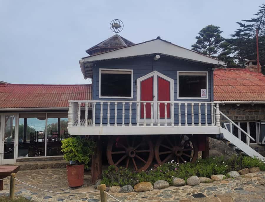 Santiago: Tour to Isla Negra, Algarrobo and Undurraga Wines - Should you book the Isla Negra, Algarrobo, and Undurraga tour?