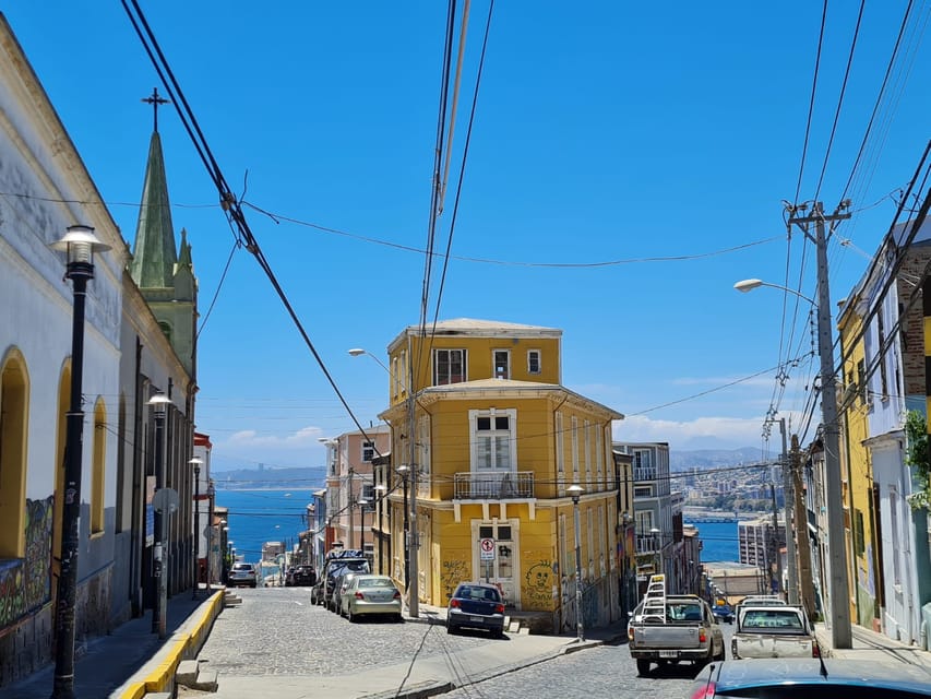 Santiago: Tour to Valparaiso and Casablanca - Why Valparaiso Makes This More Than a Winery Trip