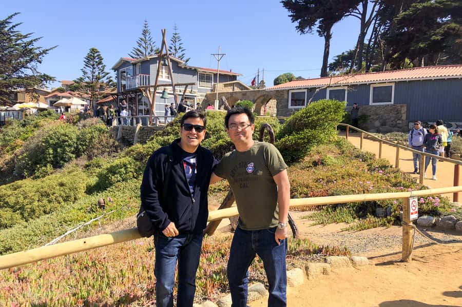 Santiago: Veramonte Vineyard, Isla Negra and Algarrobo, - The road time, guide, and practical rhythm