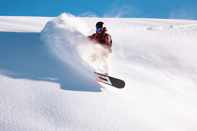 Skiing in Farellones Park: Ski Tickets, Lessons, Transportation and More - The crowd problem and how it affects your day