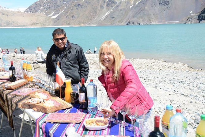 Small-Group Cajón del Maipo Full-Day Tour and Picnic - Leaving Santiago for Cajón del Maipo