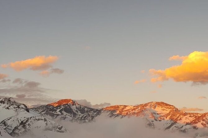 Snow Tour Farellones Fullday Andes Panoramic - Leaving Santiago for the Andes
