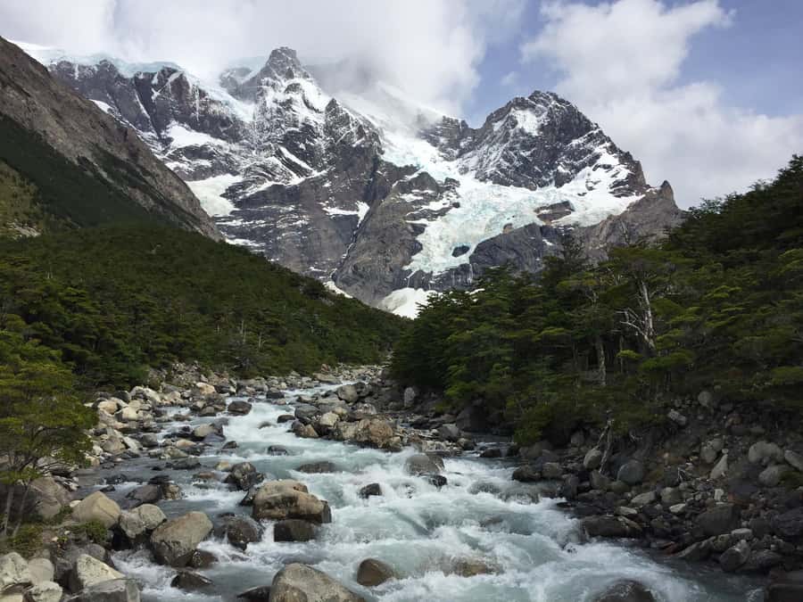 Torres del Paine Day Trip from El Calafate - What to pack for the border and the weather
