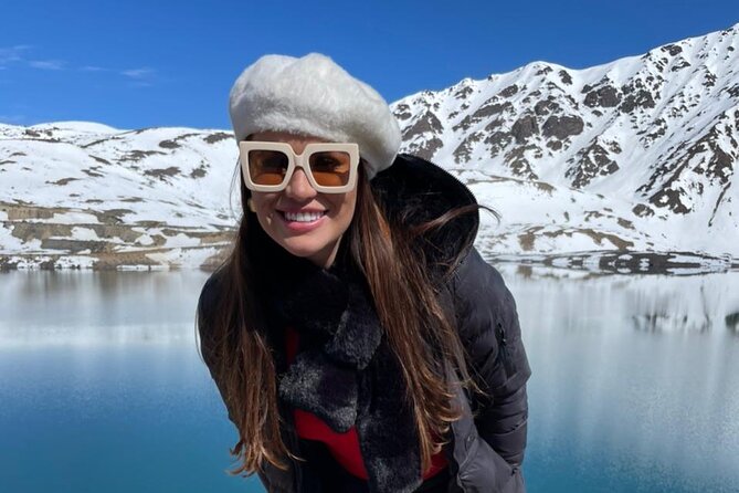 Tour Cajón del Maipo + Embalse el Yeso - Romeral adds animals and local products