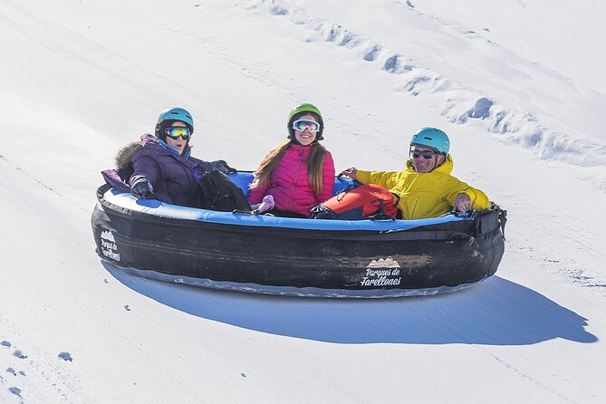 Tour Parque Farellones Ticket+Transportation, optional Snowwear - The mountain road and the first view of Farellones