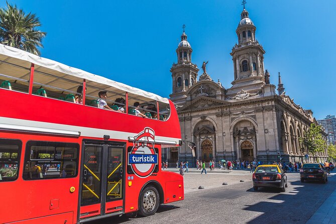 Tourist bus around Santiago for a day - What the $50 ticket is really buying you