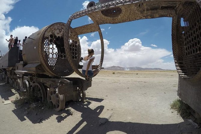 Uyuni Salt Flats 4-days tour from Atacama> private room available - Day four and the return to San Pedro
