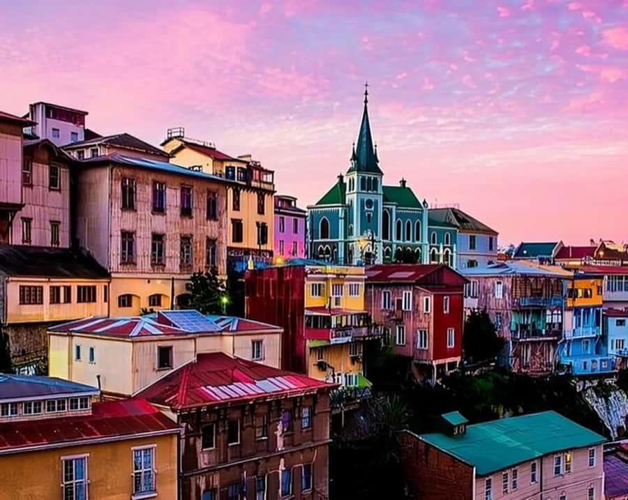 Valparaiso : Must-See Sites Walking Tour With A Guide - Key points to know before you book
