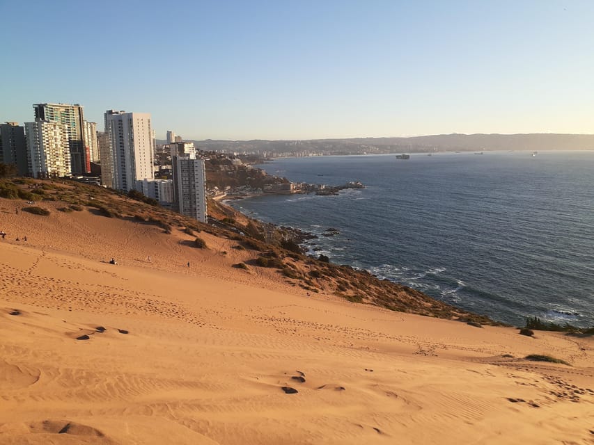 Valparaíso: Sandboarding and Sunset in Concon Sand Dunes - Who will enjoy this most