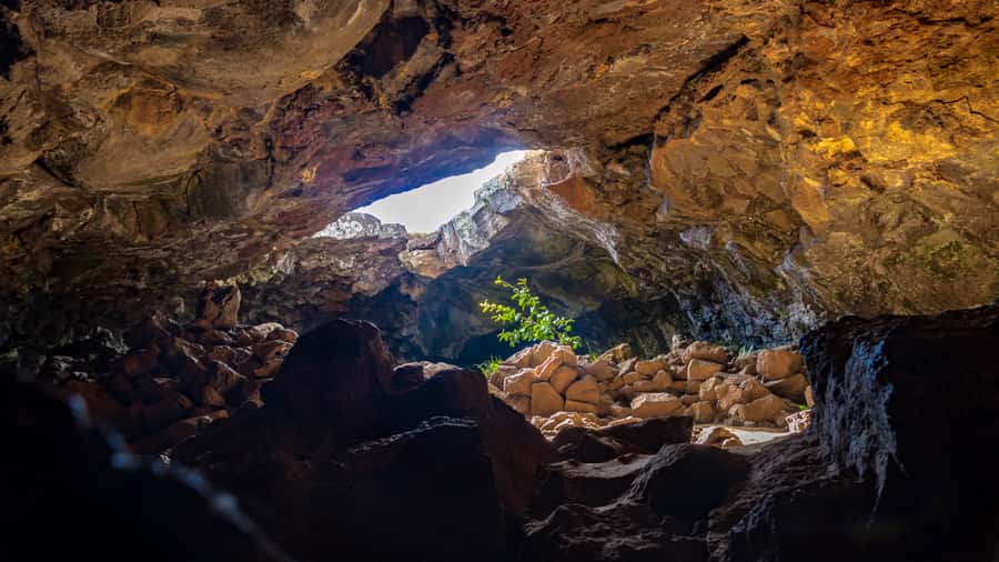 Volcanic Refuges: Excursion to Underground Civilization - Ahu Akivi connects the tour to the moai